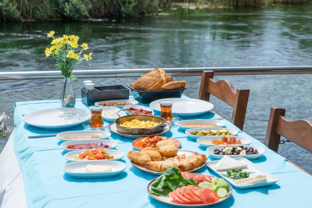 Mandalin Akyaka Hotel Akyaka  Buitenkant foto