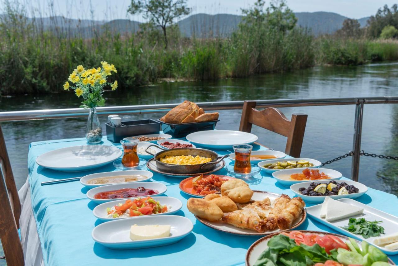 Mandalin Akyaka Hotel Akyaka  Buitenkant foto