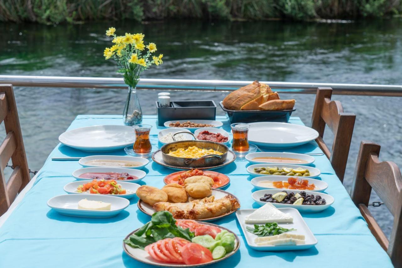 Mandalin Akyaka Hotel Akyaka  Buitenkant foto