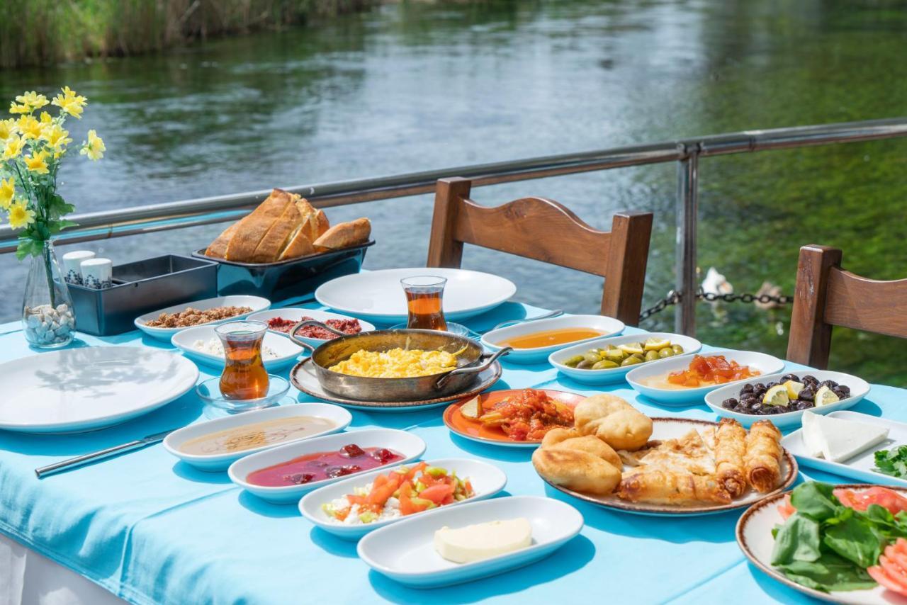 Mandalin Akyaka Hotel Akyaka  Buitenkant foto