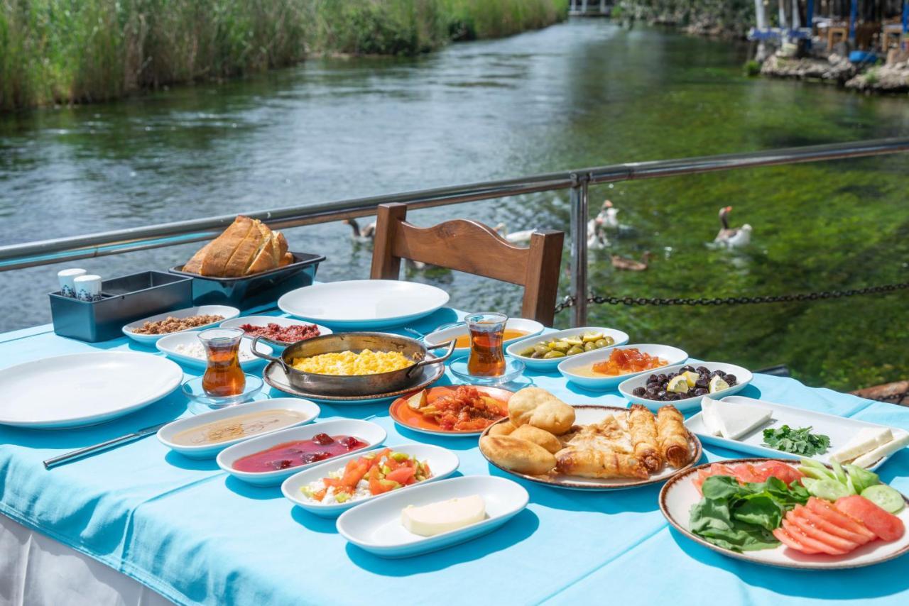 Mandalin Akyaka Hotel Akyaka  Buitenkant foto